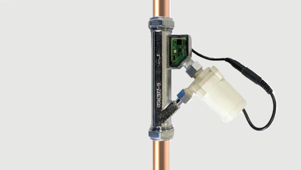 Image showing Shower Power Booster assembled on Copper Pipe